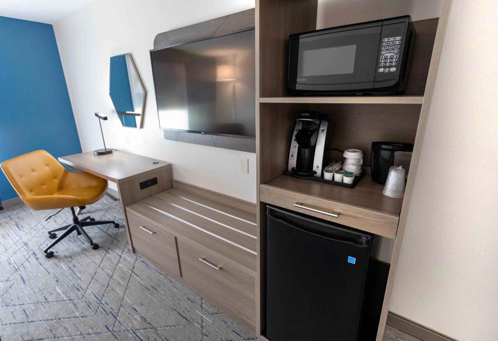 Holiday Inn Express & Suites - Huntsville Airport By Ihg Madison Exteriér fotografie