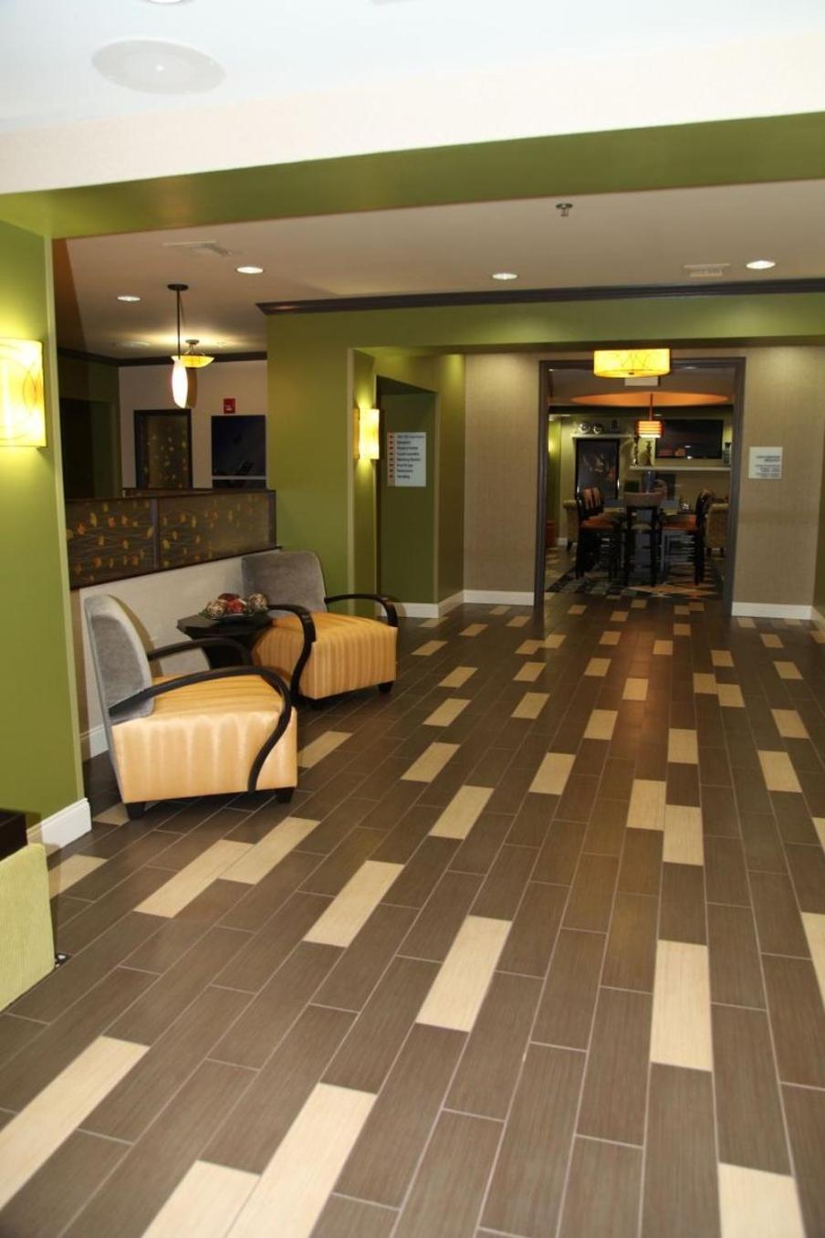 Holiday Inn Express & Suites - Huntsville Airport By Ihg Madison Exteriér fotografie