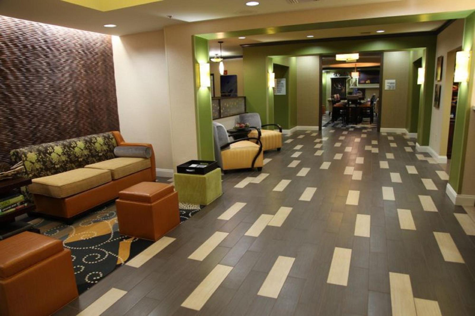 Holiday Inn Express & Suites - Huntsville Airport By Ihg Madison Exteriér fotografie